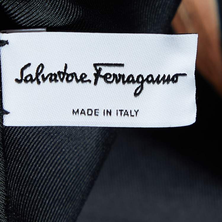 Pre Owned Salvatore Ferragamo Black Floral Printed Silk Square Scarf