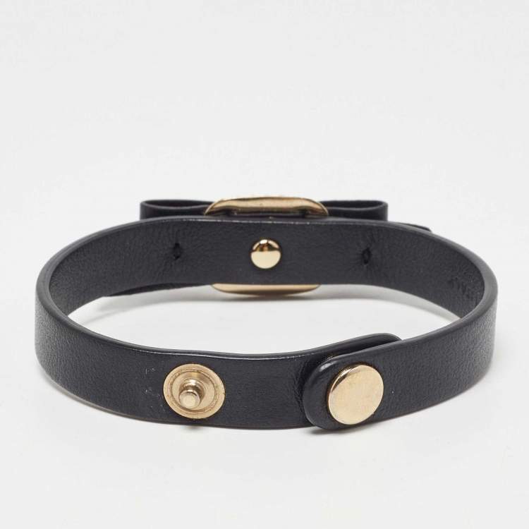 Pre Owned Salvatore Ferragamo Black Vara Bow Embellished Leather Gold Tone Bracelet