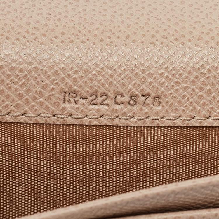 Pre Owned Salvatore Ferragamo Beige Leather Gancini Business Card Holder
