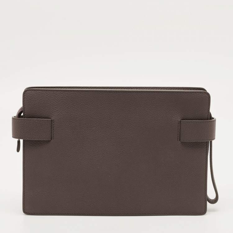 Pre Owned Salvatore Ferragamo Hug Dark Beige Leather Clutch