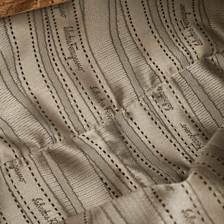 Pre Owned Salvatore Ferragamo Betulla Cream Leather Tote