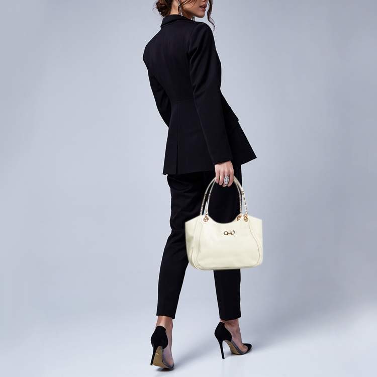 Pre Owned Salvatore Ferragamo Betulla Cream Leather Tote