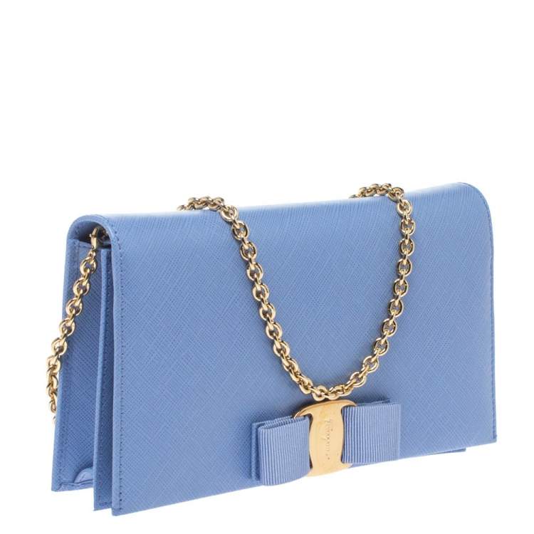 Pre Owned Salvatore Ferragamo Light Blue Leather Miss Vara Wallet On Chain