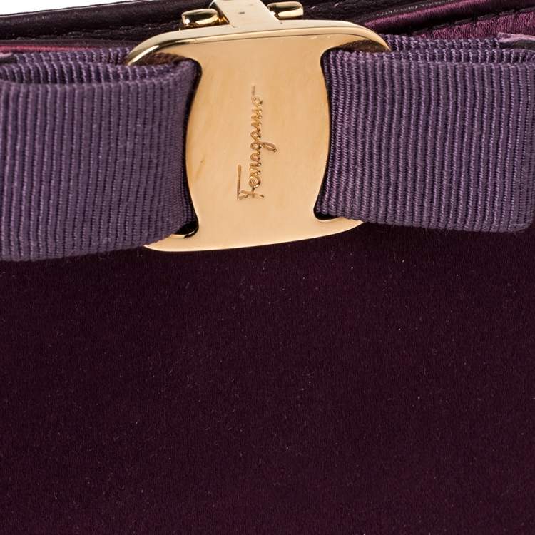 Pre Owned Salvatore Ferragamo Purple Satin Vera Piuma Chain Clutch