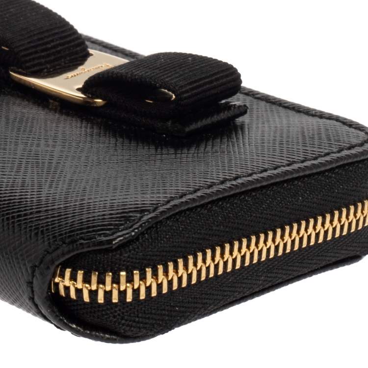 Pre Owned Salvatore Ferragamo Black Leather Vara Bow Coin Purse