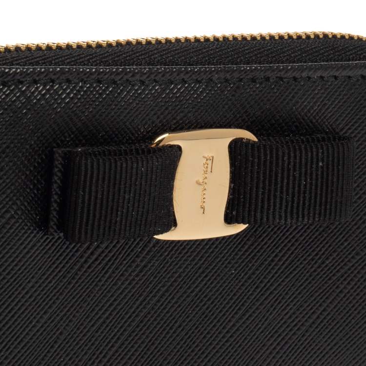 Pre Owned Salvatore Ferragamo Black Leather Vara Bow Coin Purse