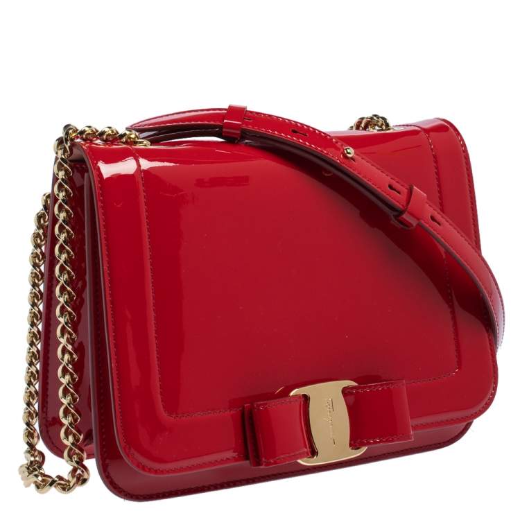 Pre Owned Salvatore Ferragamo Red Patent Leather Vara Bow Chain Shoulder Bag