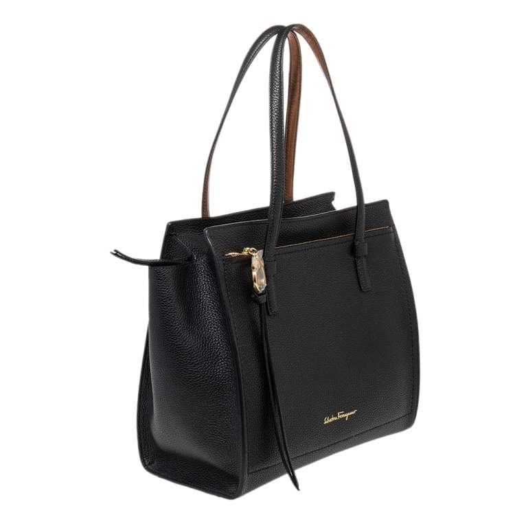 Pre Owned Salvatore Ferragamo Black Leather Medium Amy Tote