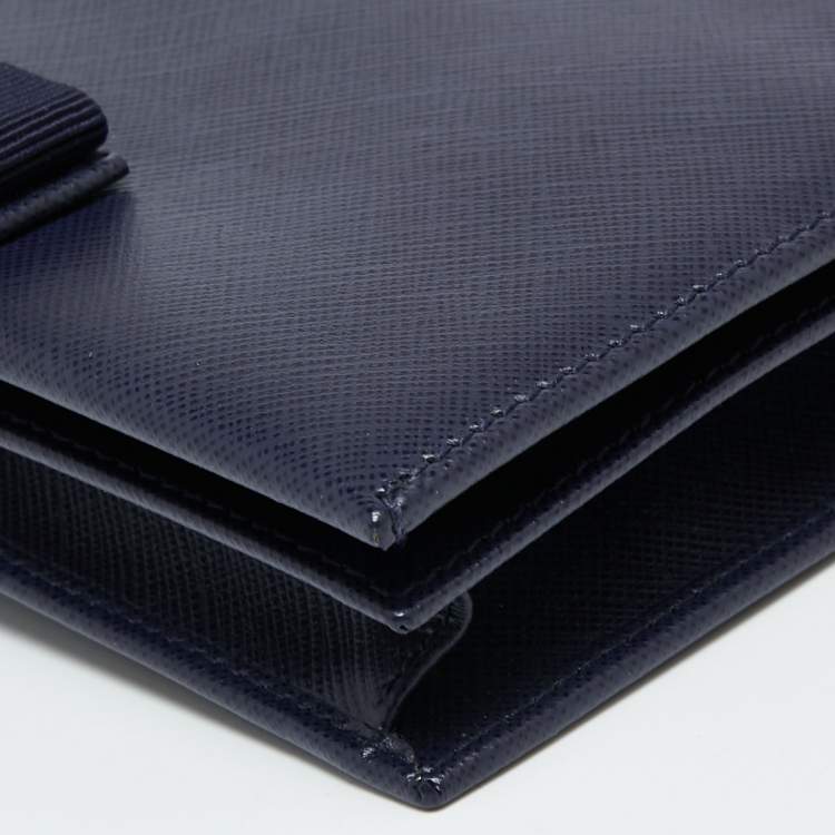 Pre Owned Salvatore Ferragamo Navy Blue Leather Miss Vara Wallet on chain 