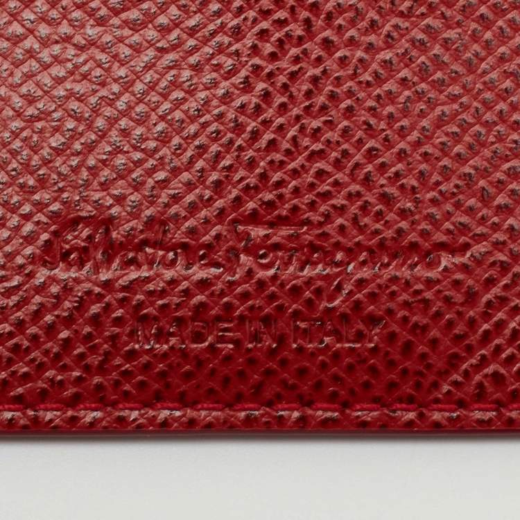 مملوكة مسبقًا Salvatore Ferragamo Red/Pink Leather Card Holder