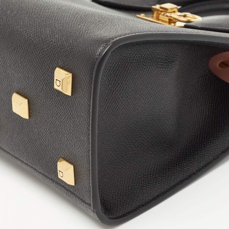 Pre Owned Salvatore Ferragamo Black Leather Small Studio Box Bag