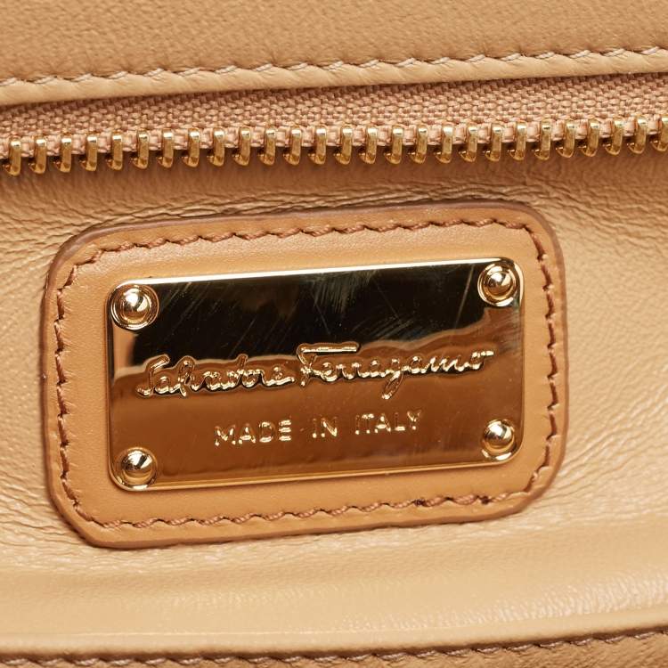مملوكة مسبقًا Salvatore Ferragamo Beige Lizard and Leather Large Sofia Top Handle Bag