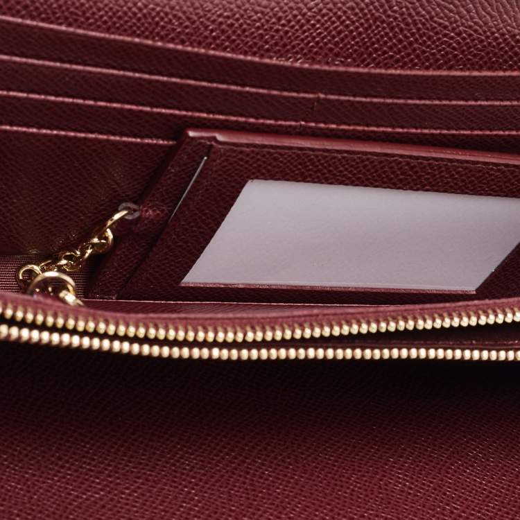 Pre Owned Salvatore Ferragamo Burgundy Leather Gancini Bit Continental Wallet
