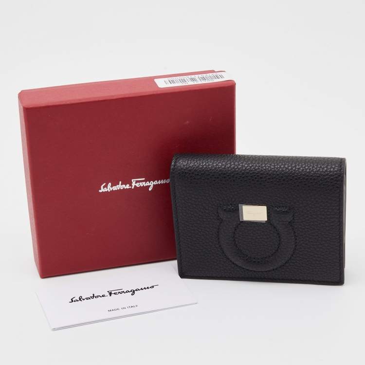 Pre Owned Salvatore Ferragamo Black Gancini Embossed Flap Card Case