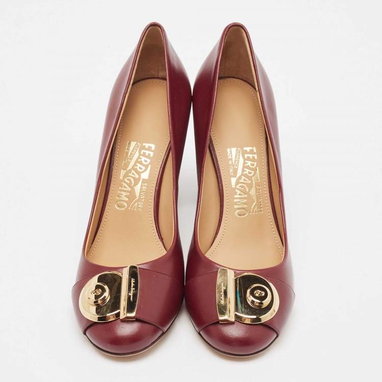 Pre Owned Salvatore Ferragamo Burgundy Leather Fiamma Pumps Size 38.5