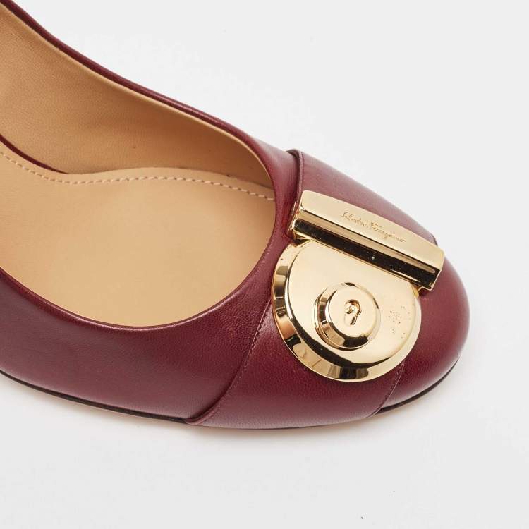 Pre Owned Salvatore Ferragamo Burgundy Leather Fiamma Pumps Size 38.5