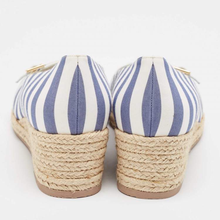 Pre Owned Salvatore Ferragamo Blue/White Striped Fabric Audrey Wedge Espadrille Pumps Size 40