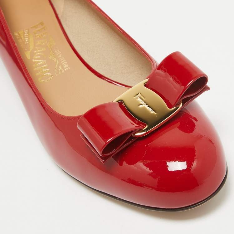 Pre Owned Salvatore Ferragamo Red Patent Leather Vara Bow Pumps Size 39