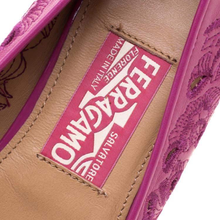Pre Owned Salvatore Ferragamo Pink Varina Leather Laser Cut Out Ballet Flats Size 41