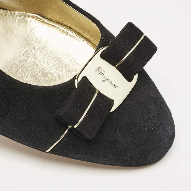 Pre Owned Salvatore Ferragamo Black Suede Carla Pumps Size 40