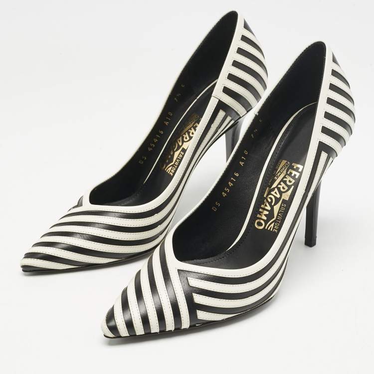 Pre Owned Salvatore Ferragamo Black/White Leather Susi Graph Pumps Size 38