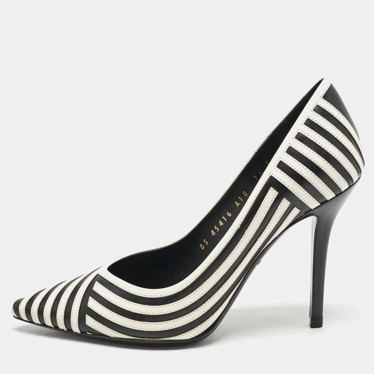 Pre Owned Salvatore Ferragamo Black/White Leather Susi Graph Pumps Size 38
