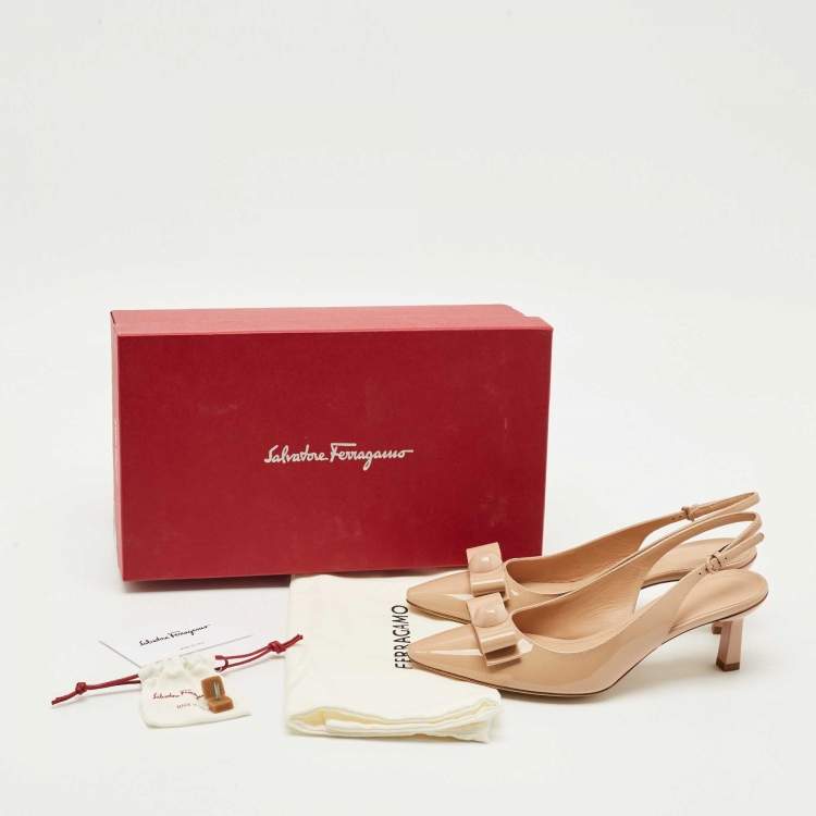 Pre Owned Salvatore Ferragamo Beige Patent Leather Karine Pumps Size 37