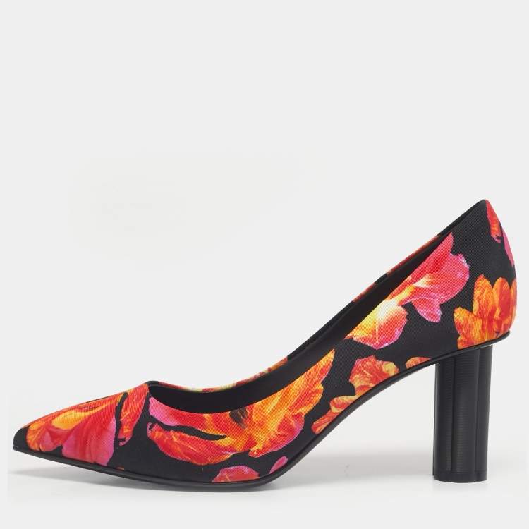 Pre Owned Salvatore Ferragamo Multicolor Floral Fabric Badia Pumps Size 39.5