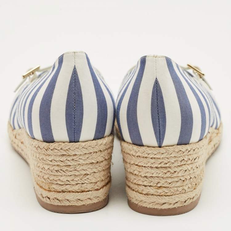 Pre Owned Salvatore Ferragamo Blue/White Striped Fabric Audrey Wedge Espadrille Pumps Size 40.5