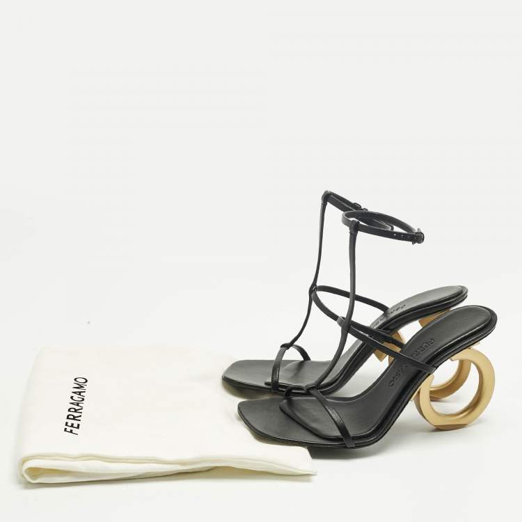 Pre Owned Salvatore Ferragamo Black Leather Elina X5 Sandals Size 39.5