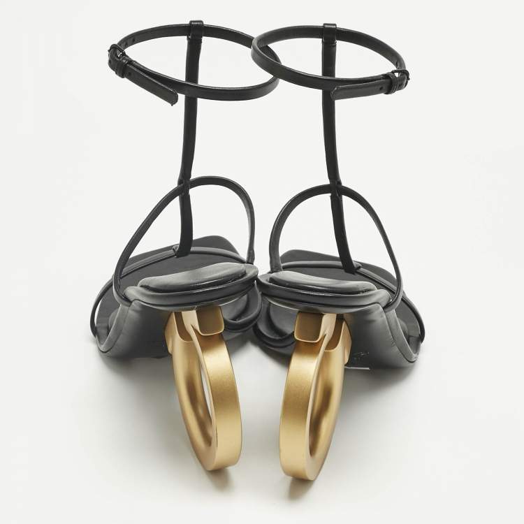 Pre Owned Salvatore Ferragamo Black Leather Elina X5 Sandals Size 39.5