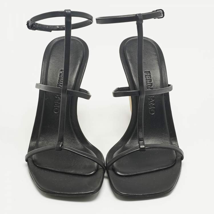 Pre Owned Salvatore Ferragamo Black Leather Elina X5 Sandals Size 39.5