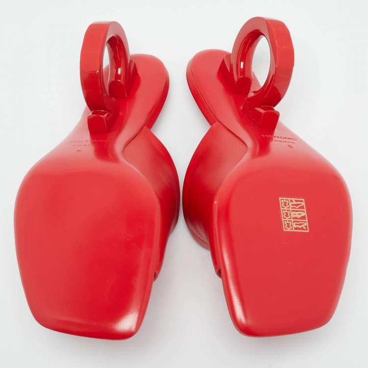 Pre Owned Salvatore Ferragamo Red Leather Astro Slide Sandals Size 38.5