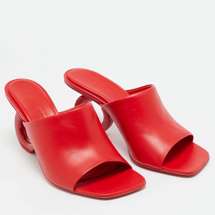Pre Owned Salvatore Ferragamo Red Leather Astro Slide Sandals Size 38.5