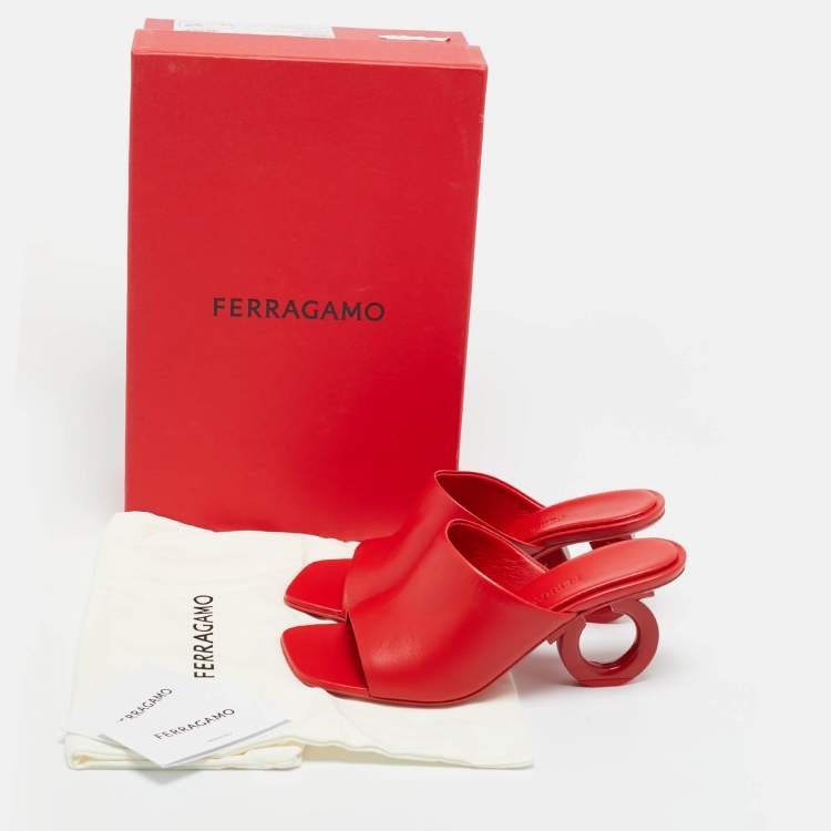 Pre Owned Salvatore Ferragamo Red Leather Astro Slide Sandals Size 38.5