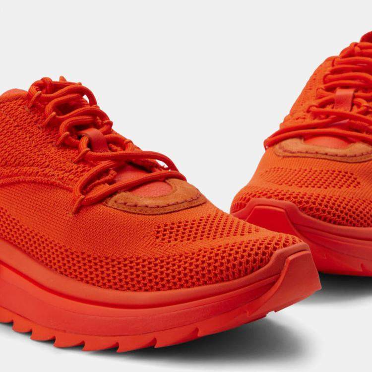 مملوكة مسبقًا Salvatore Ferragamo Orange Mesh Sneaker