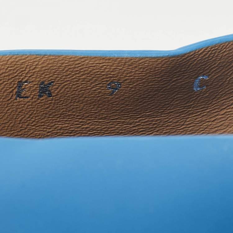 Pre Owned Salvatore Ferragamo Nope Size 39.5 Blue Leather Clogs