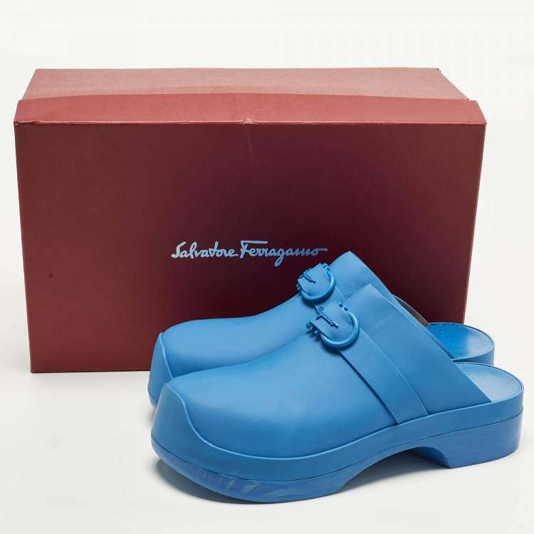 Pre Owned Salvatore Ferragamo Nope Size 39.5 Blue Leather Clogs