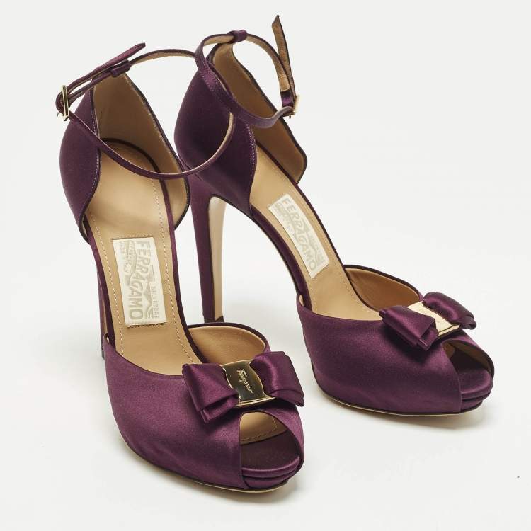 Pre Owned Salvatore Ferragamo Rosie Size 40.5 Purple Satin Platform Sandals