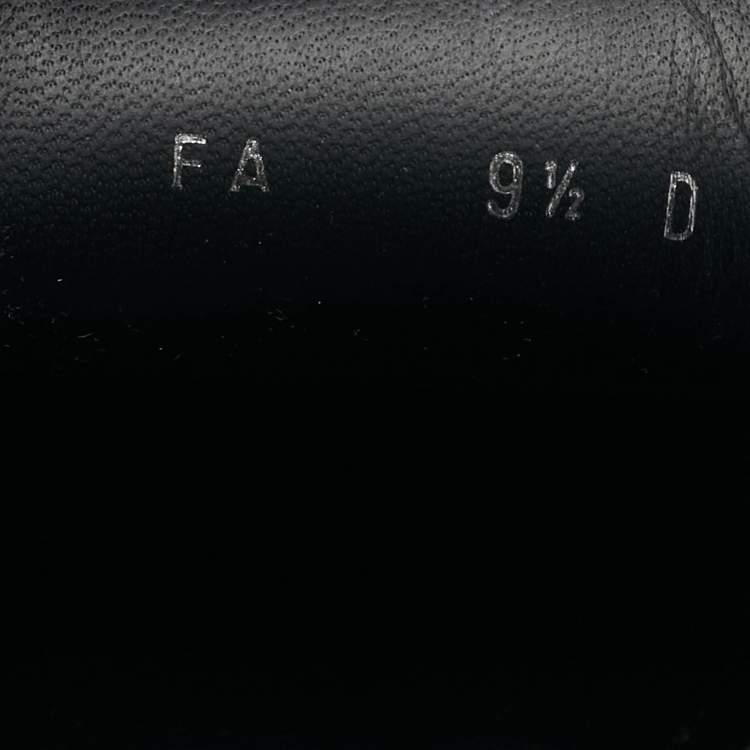 Pre Owned Salvatore Ferragamo Gancini Size 40 Black Leather Loafers