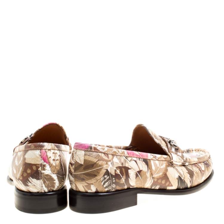 Pre Owned Salvatore Ferragamo Women Printed Leather Mason Gancio Bit Loafers Size 40