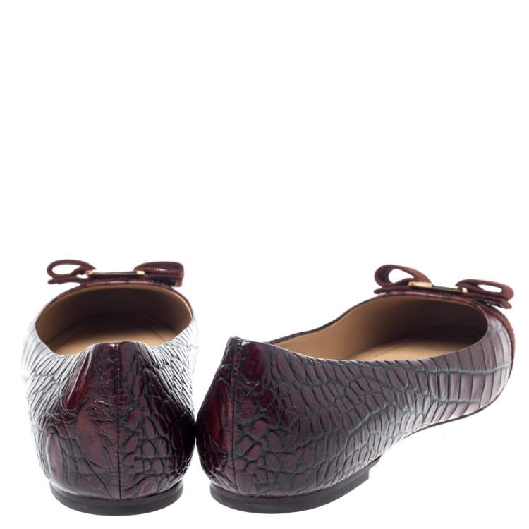 Pre Owned Salvatore Ferragamo Brown Ombre Alligator Embossed Leather Varina Ballet Flats Size 40.5