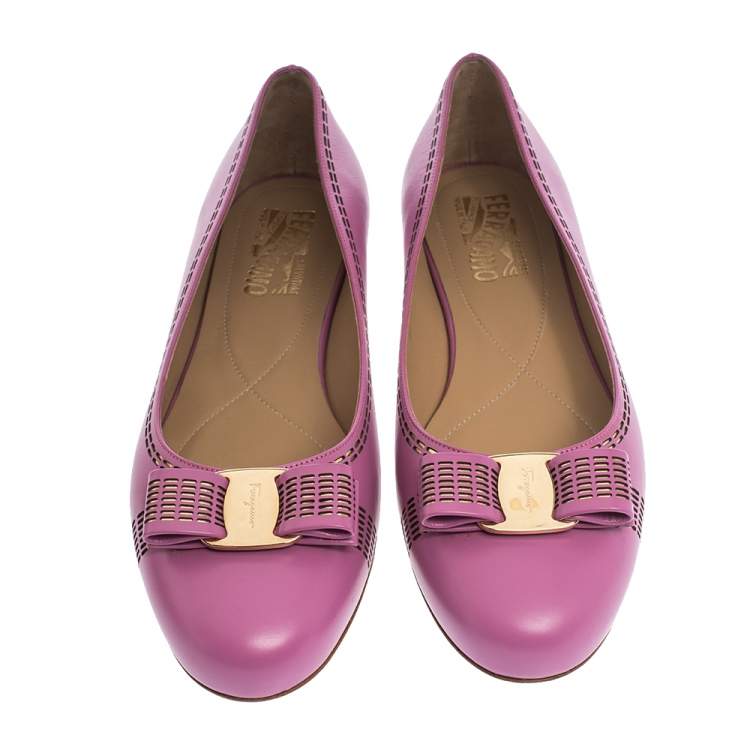 Pre Owned Salvatore Ferragamo Lilac Purple Leather Vara Ballet Flats Size 40.5