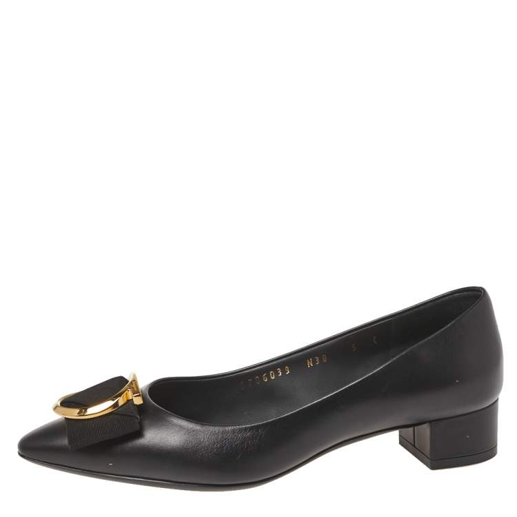 Pre Owned Salvatore Ferragamo Black Leather Bow Pointed Toe Flats Size 35.5