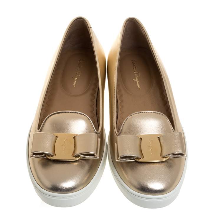 Pre Owned Salvatore Ferragamo Gold Leather Novello Bow Slip On Sneakers Size 36.5