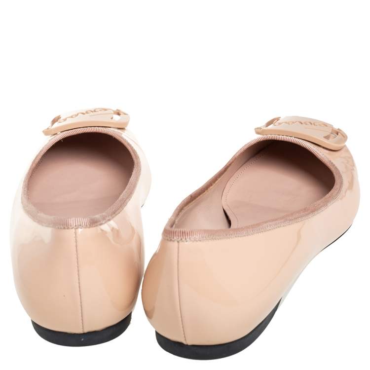 Pre Owned Salvatore Ferragamo Beige Leather Slip On Ballet Flats Size 39