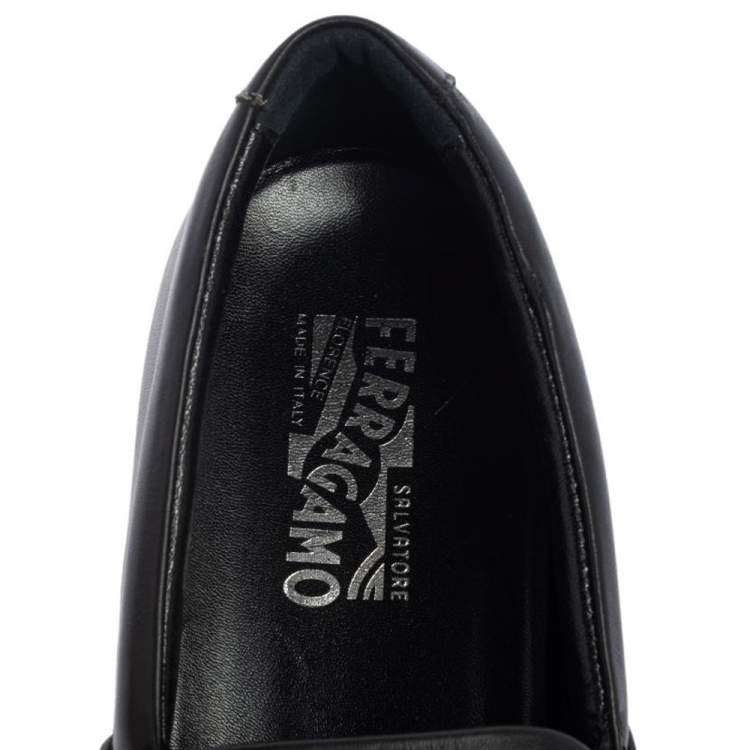 Pre Owned Salvatore Ferragamo Black Leather Logo Embossed Slip On Sneakers Size 40.5