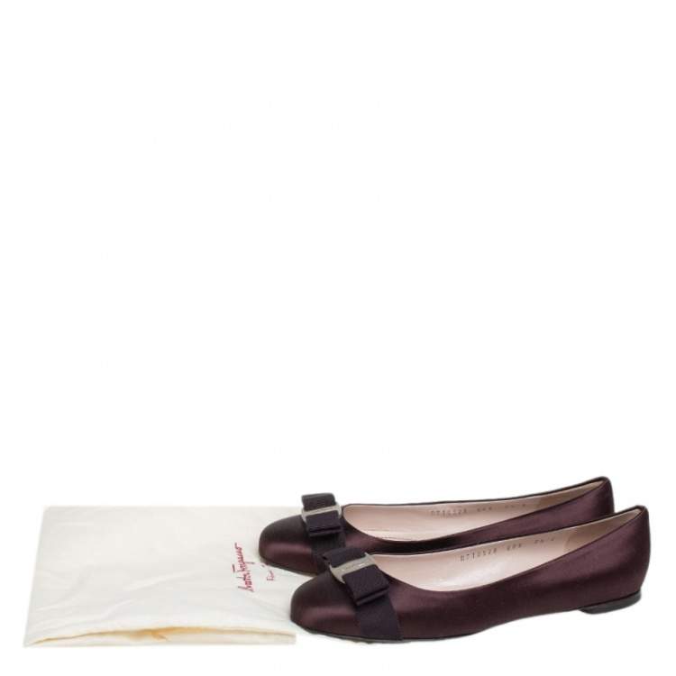 Pre Owned Salvatore Ferragamo Dark Brown Satin Vara Bow Ballet Flats Size 38