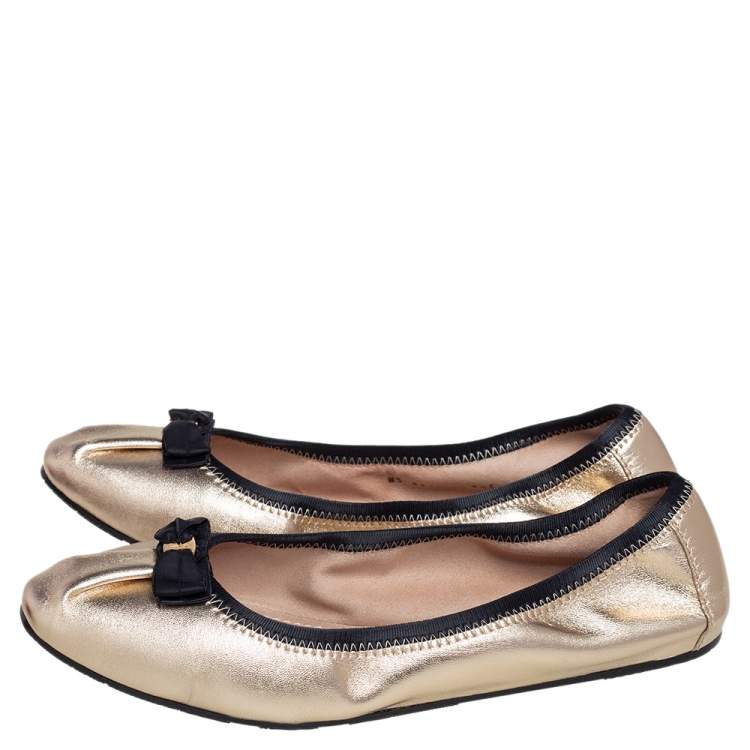 Pre Owned Salvatore Ferragamo Gold Leather My Joy Ballet Flats Size 40