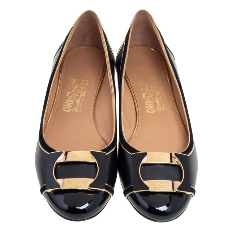 Pre Owned Salvatore Ferragamo Black Patent and Leather Missy Ballet Flats Size 39.5